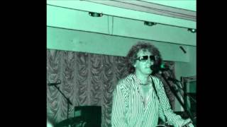 113  Ian Hunter   I'm The Teacher 2000 with lyrics