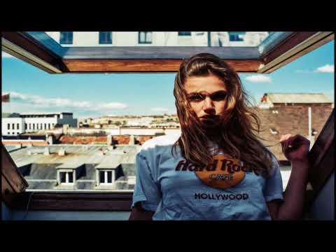 Kled Mone ft. One Guy Stand - Pass This On