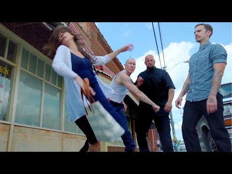 Thugs Attack Pregnant Wife of Black Cop—Then His Brutal Revenge Begins