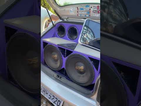 racha de som em ponto chique Mg