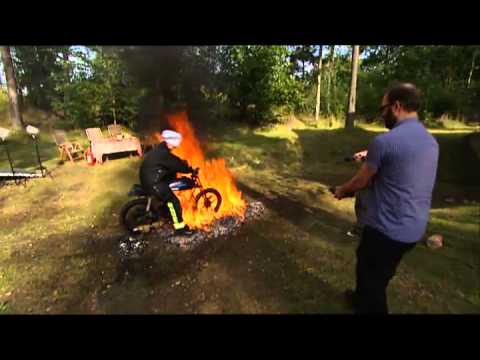 Never ever (Try this at home): Flambering med moppe