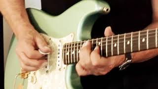 Video thumbnail for 1995 Fender Custom Shop American Classic Stratocaster, Part2 by GregsGuitars