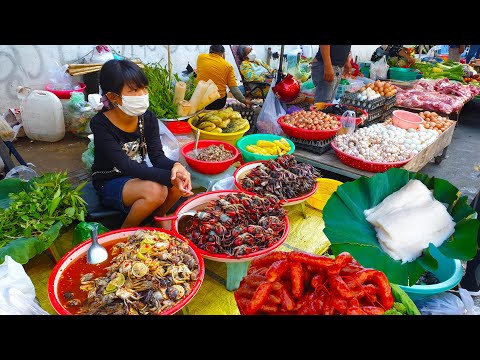 Everyday Living Lifestyle In Our Cambodian Market - Market Food Show @ Boeng Trabaek Market