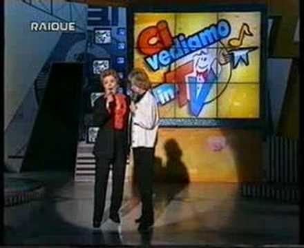 WILMA DE ANGELIS E JUNE ALLYSON CANTANO ARRIVEDERCI ROMA