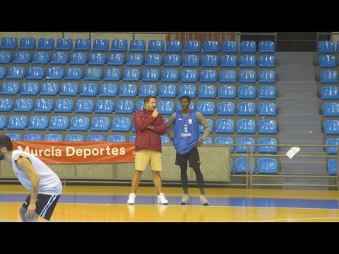Thérence Mayimba a prueba en el Myrtia de EBA
