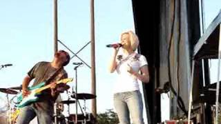 Kellie Pickler - Small Town Girl