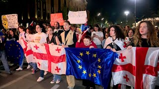 არა რუსულ კანონს! - ახალგაზრდების მსვლელობა ევროკავშირის ოფისისკენ