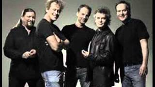 Eppu Normaali - Pallit heiluu taas