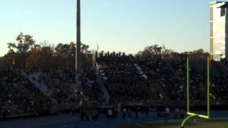 preview picture of video 'Blue & Gold Marching Machine - Neck'