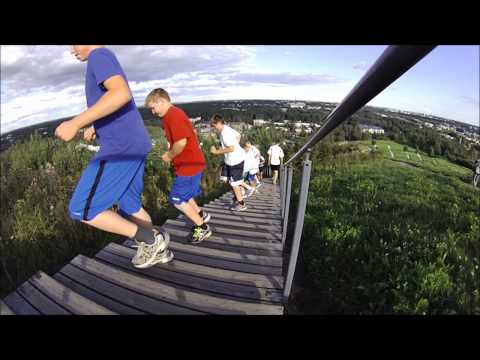 MuKi hitting the stairs