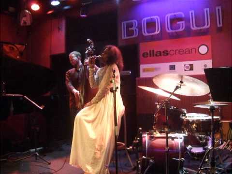 Francine Luce en Bogui Jazz, 24 de marzo 2012, 