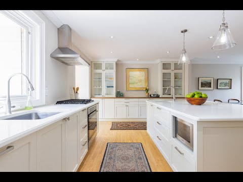 428 River Side Drive, Oakville | Alex Irish & Associates