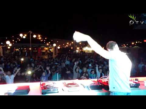 Richard Durand plays "Aleksandar Radicevic vs. Dogus Kilic - Alter Ego" (Live in Cyprus)