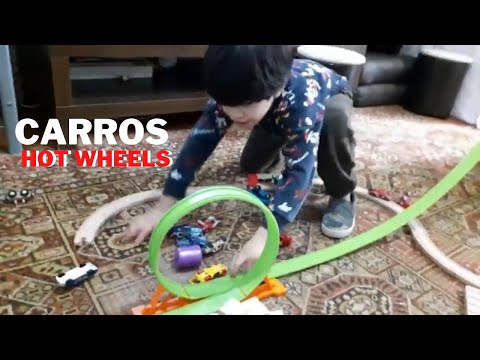 CORRIDA DE HOT WHEELS NA SALA COM 25 CARRINHOS HOT WHEELS@brancoala