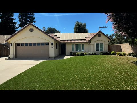 537 N. Tommy Street, Visalia CA 93291 