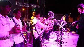 Panoptica Orchestra y Banda Regional Mixe: Acelerina