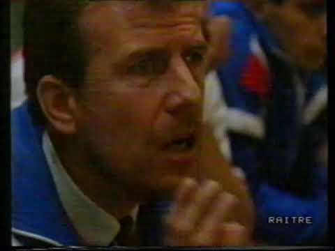 Campionato serie A 1988/89: Met-Eur Teramo - Bressanone 17-21. Servizio Rai