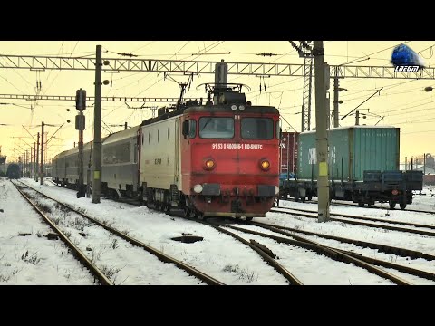 060-EA 40-0086-1 & 40-0820-3 & IR1833 Iași-Timișoara Nord in Gara Suceava Station - 10 February 2021