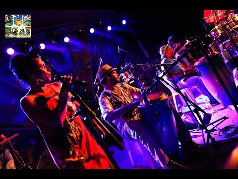 idan k and the movement of rhythm pau do berimbau live at sunbeat 2014