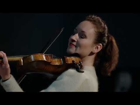 Ragnhild Hemsing - Vinterstemning  (Official Music Video)