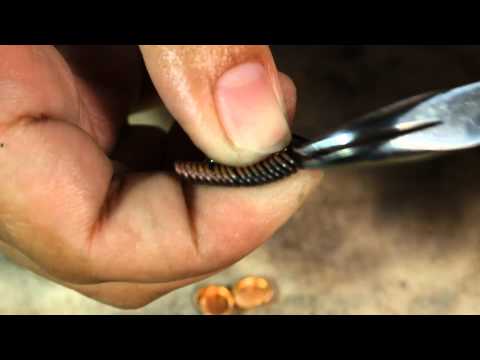 MIRANDA KONSTANTINIDOU Chrysanthemum - Winter 2011 KONPLOTT Atelier Clips *ENGLISH*