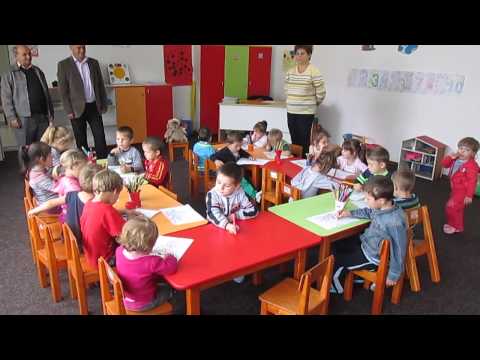 UN PRIMAR CE A SFINŢIT LOCUL. FLORIN ŢOLE - primarul care a schimbat faţa comunei Ususău (2)