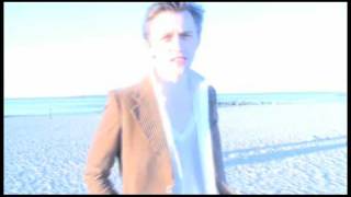 Sondre Lerche | Heartbeat Radio (Official Video)