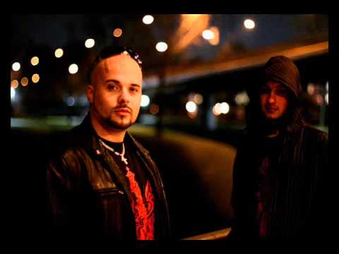 CZAPLA FT.TOONY ---W POLSCE SZWAB W NIEMCZECH POLAK