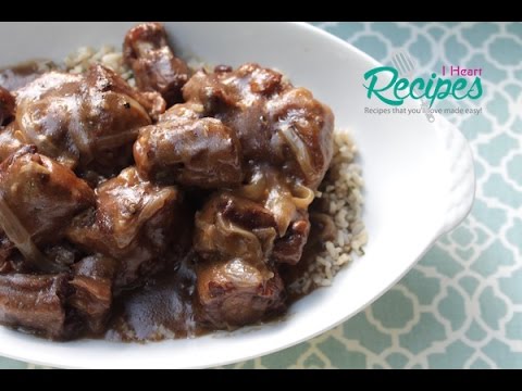Slow Cooker Southern Smothered Oxtails | I Heart Recipes
