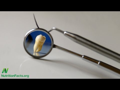 Protecting Teeth from Hibiscus Tea