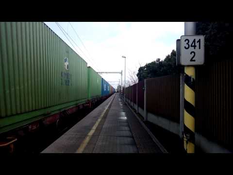 Náklaďák včele 122.016