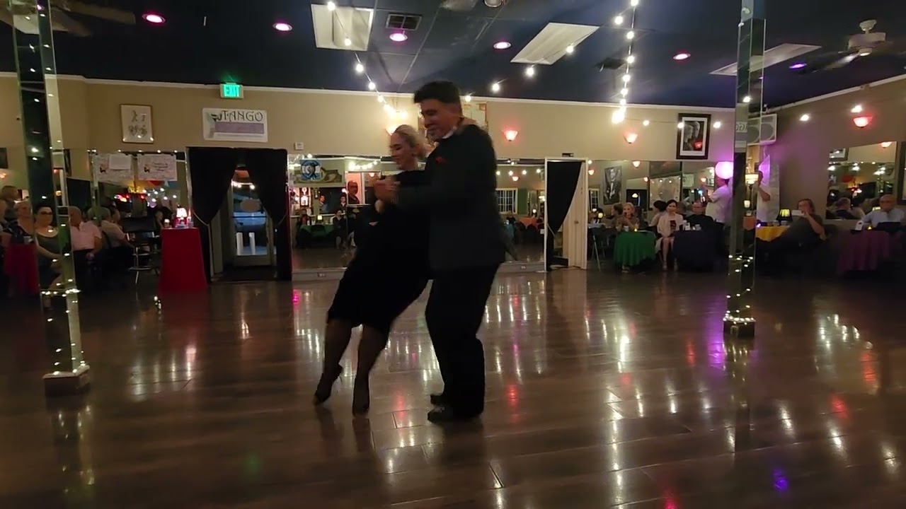 Claudio Villagra & Helena Fernandez - Milonga Para As Missões - August 19, 2023