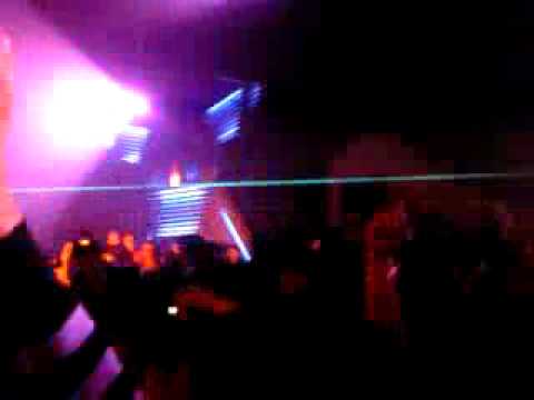 TITAN soirée du 12/04/09 tournée DIGITAL avec DJ Mari Ferrari (best TOPLESS dj of Russia)