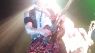 I'M ON MY WAY TO SAVE YOUR ROCK N' ROLL