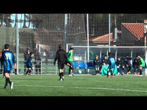 Fútbol 11 Infantiles C.D. Lourdes A  -  C.D. Zarramonza día 01/12/12 clip 3/5