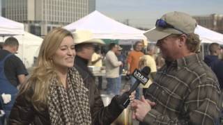 Tracy Lawrence Fries Turkey for Those in Need // Country Outfitter