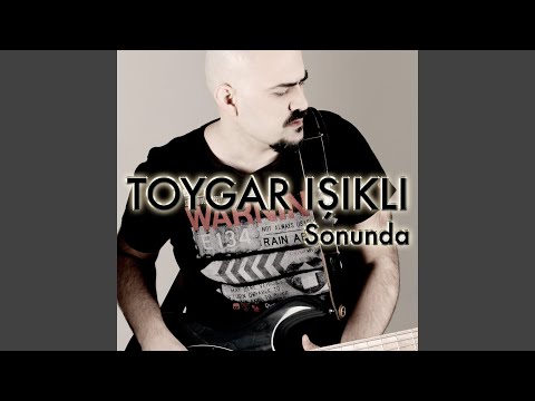 Bana Her Şey Uzak - Toygar Işıklı