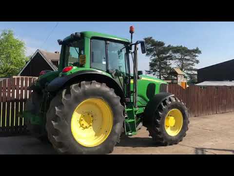 JOHN DEERE 6820 TRACTOR ( YEAR 2006 ) FOR SALE