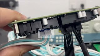 [情報] 12V-2x6 接口未完整插入時溫度也不會過高