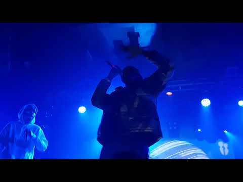 2fingz - One punch man (Live Machine du moulin rouge 02 12 2018)