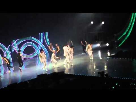 150927 SHINee - Sherlock (SWC4inBKK) 2