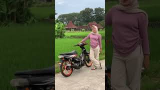 Download lagu Ladies cantik motor alfa mp3