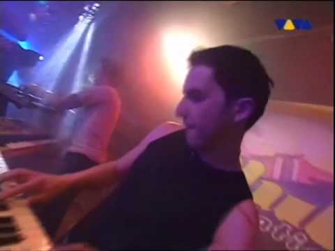 Ayla Pres Yel - Sun Is Coming Out (live @ Club Rotation)