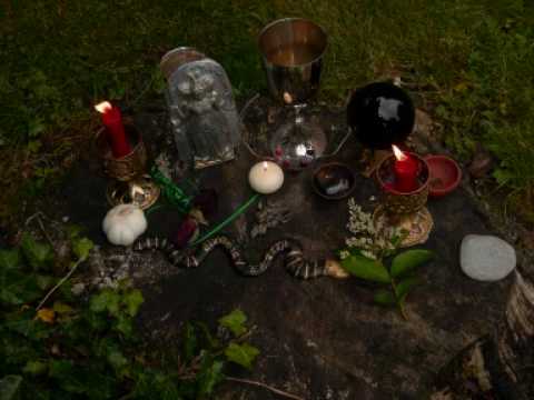 Hekate Star - Hymn to Hekate, by Magin Rose