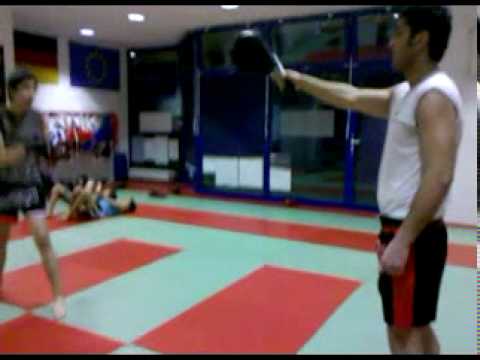 Bakhtiari Academy Paderborn- Bellal kick- training