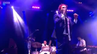 Snakedriver [cover] (live) - Gerard Way at Reading Festival 2014