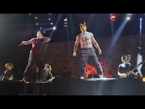 Falling in Reverse & Slaughter To Prevail FRONT RAIL CENTER - "I'M DEAD" - Tinley Park, IL - 8/30/25