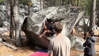 Video thumbnail of Mighty Munchkin, V5. Kings Canyon