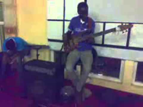 gogoe and virgen grooving (7/8)