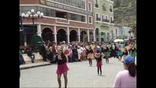 preview picture of video 'Alausi carnaval 2013'